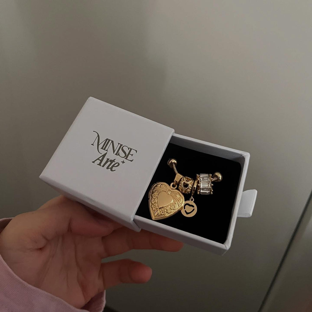 Beniga Memory Charm Locket  Bracelet – A Story on Your Wrist